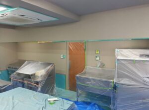 新潟市 お菓子工房 施工後の全景 清潔で落ち着いた印象の室内｜ペイントホームズ新潟西店